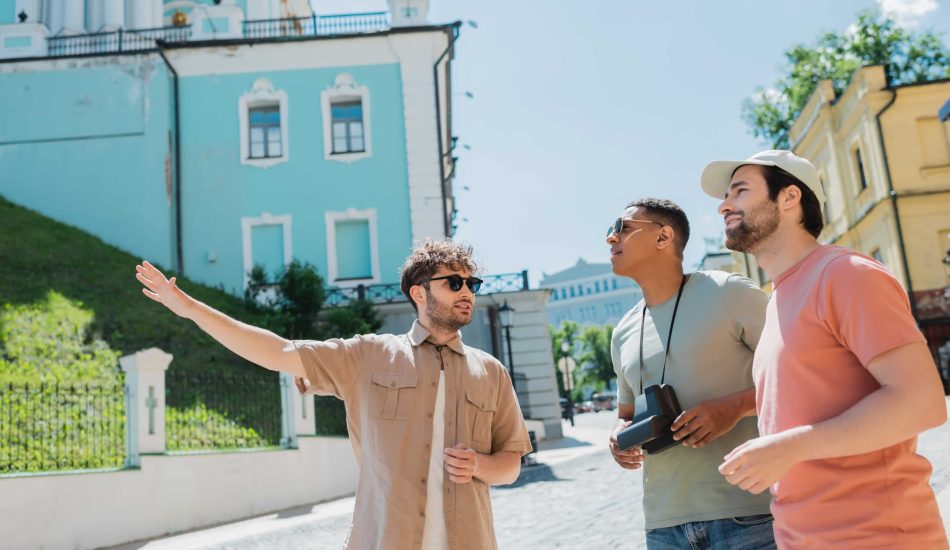 tourists with a tour guide